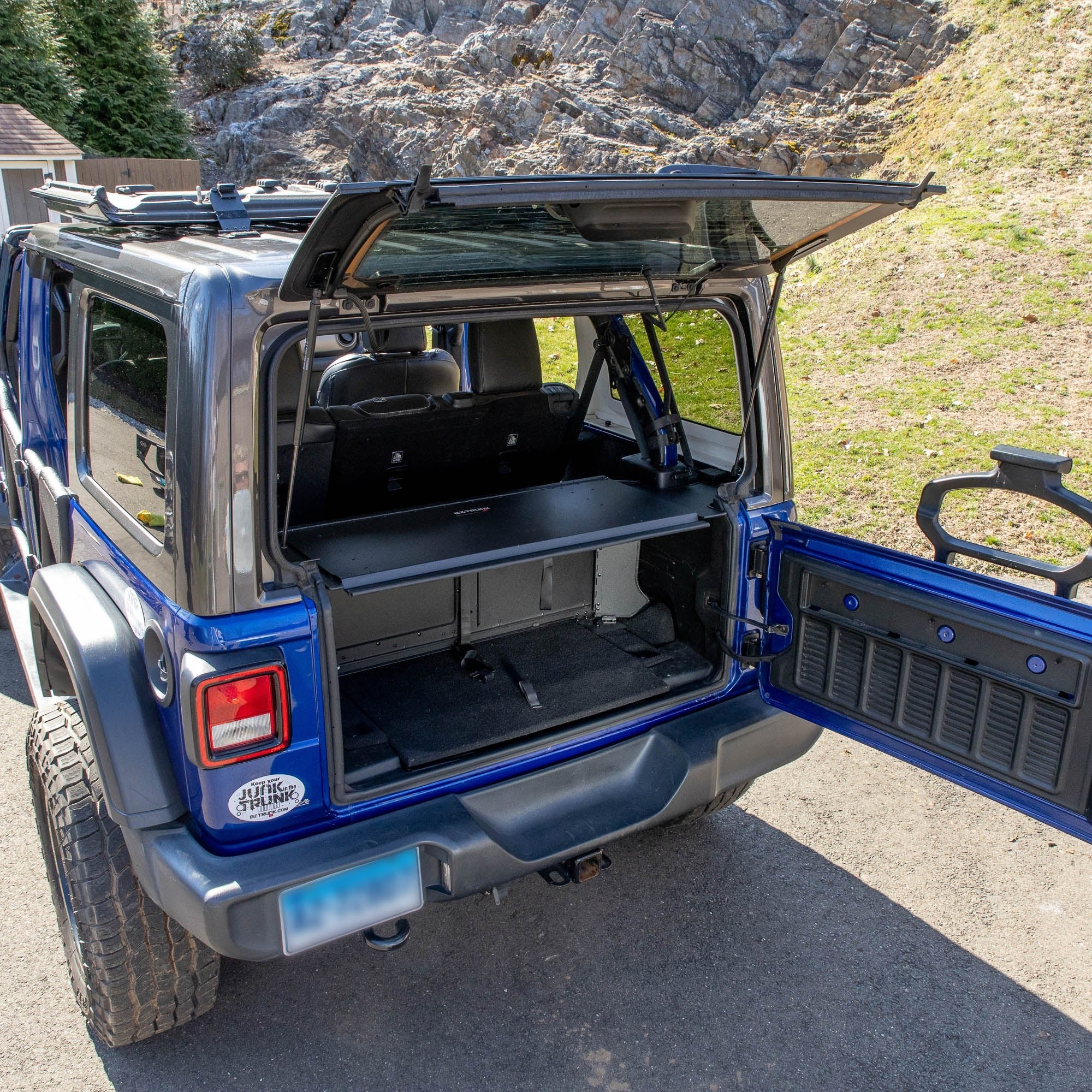 JLU Wrangler EZTRUNK Folding Security Trunk (2018+) | EZ4X4 – EZ4X4